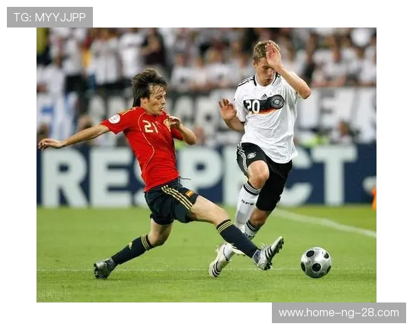 吉安路易吉·布冯:意大利传奇门将的足球人生与荣耀历程 吉安路易吉·布冯:意大利传奇门将的足球人生与荣耀历程